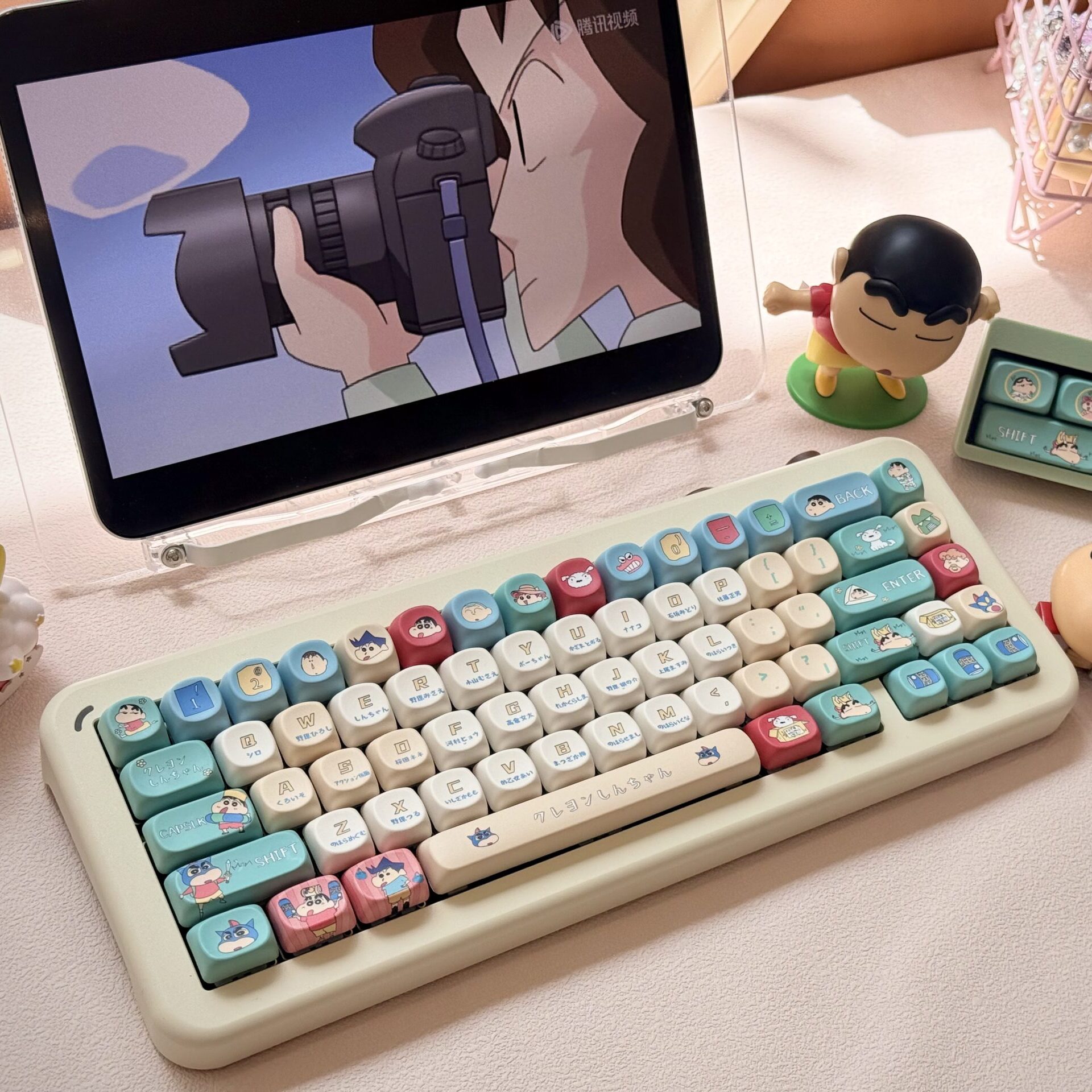 "Daily Adventure" Keycap Set